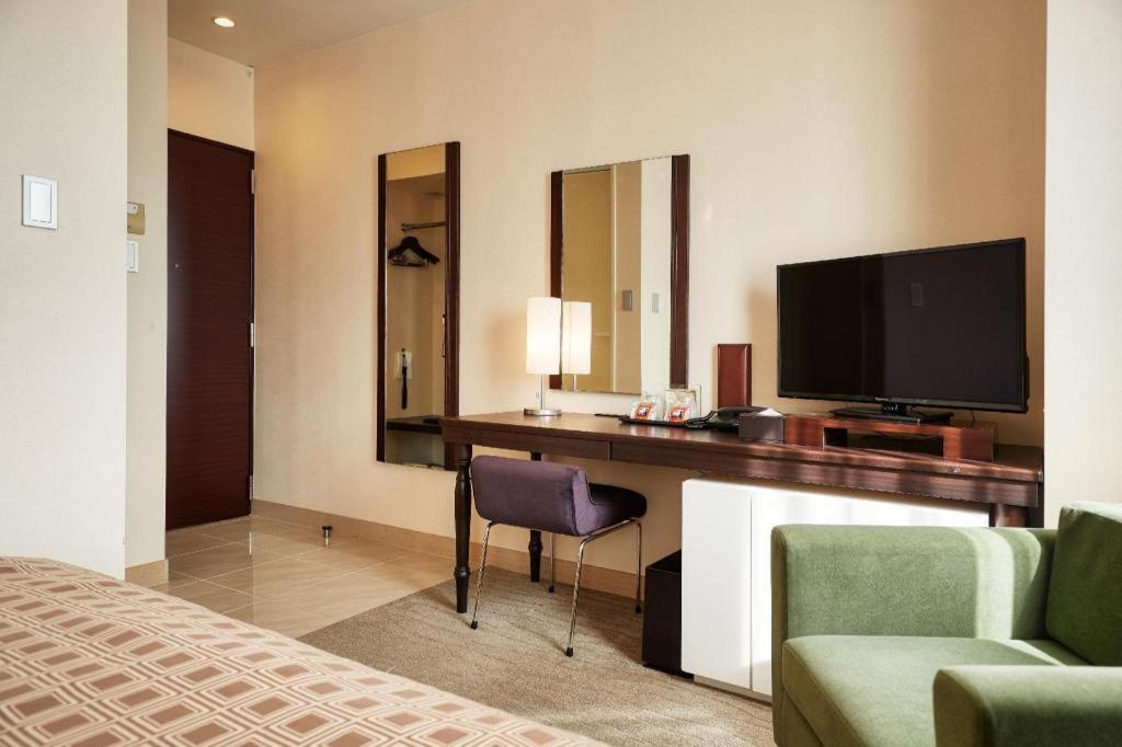 Hotel Yuquesta Asahibashi Naha Luaran gambar