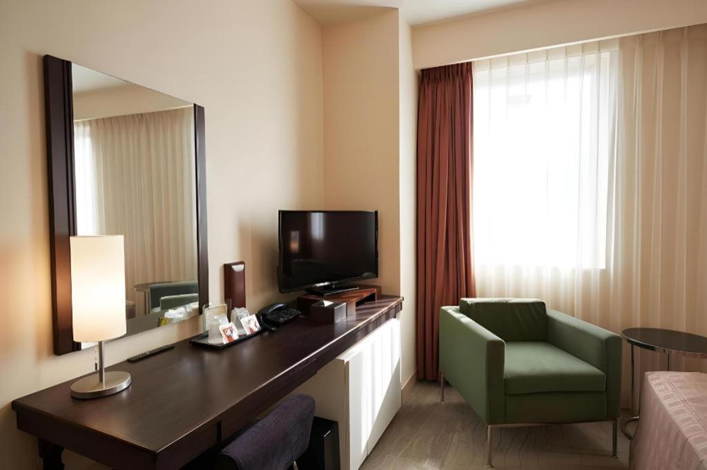 Hotel Yuquesta Asahibashi Naha Luaran gambar