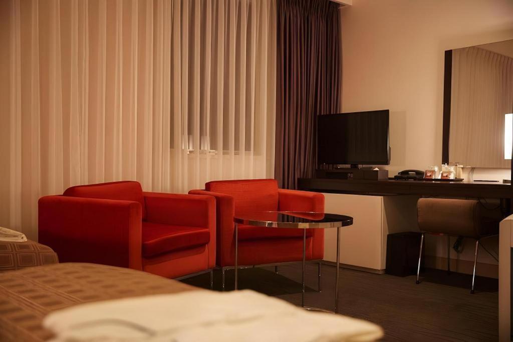 Hotel Yuquesta Asahibashi Naha Luaran gambar